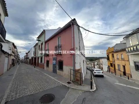 Chalet en calle de Fuensanta