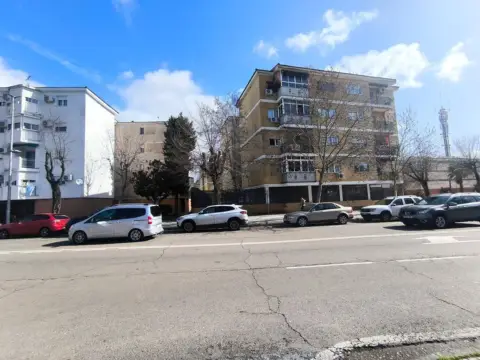 Piso en Avenida de las Américas