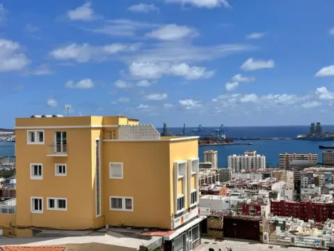 Piso en calle de Rafael Mesa y López