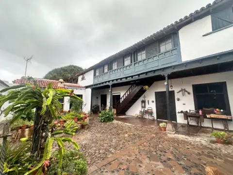 Casa en calle de Nuestra Señora de la Luz