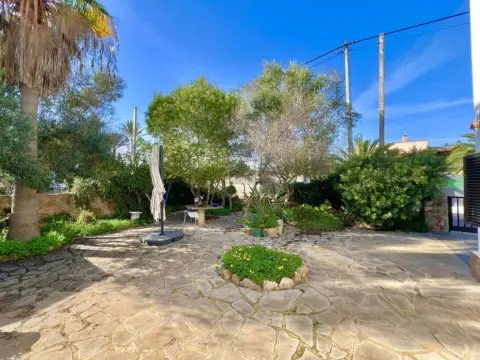 Chalet en Cala Llombars