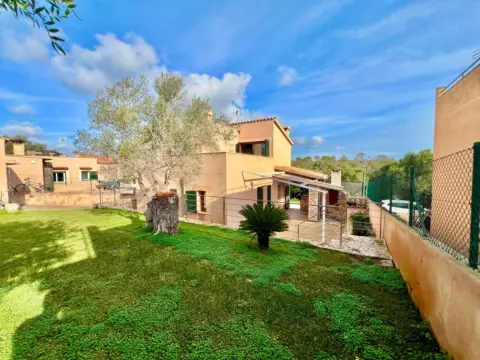 Chalet en Cala Llombars