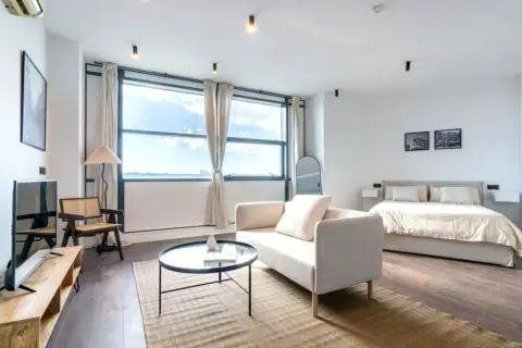 Estudio en Avenida del Juncal