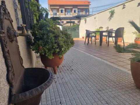 Chalet en calle Ep-9208, nº 11