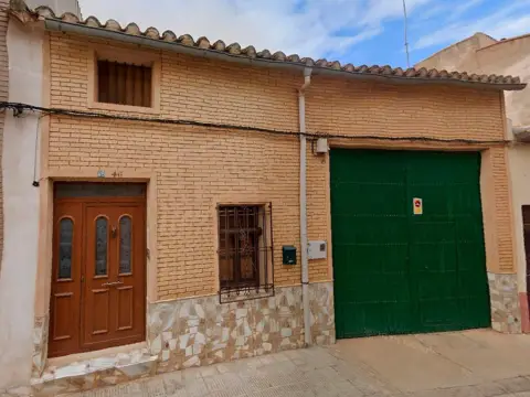 Casa adosada en Centro
