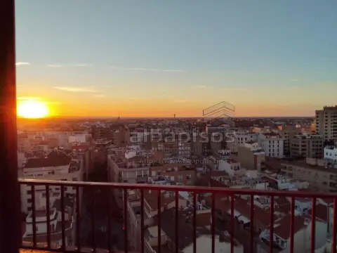 Piso en Centro-Carretas