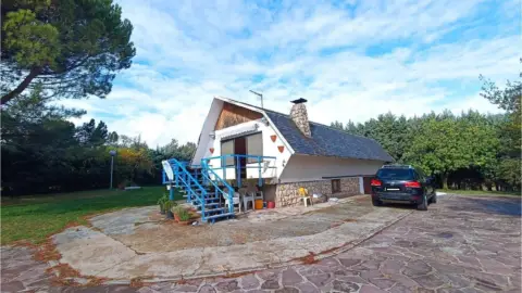 Chalet en Sector 8