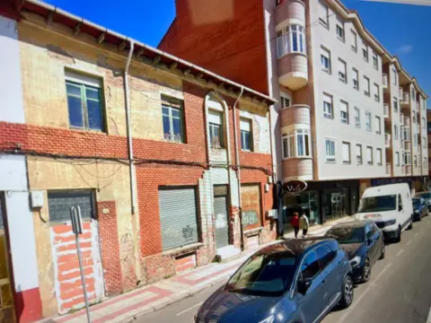 Casa en Trobajo del Camino
