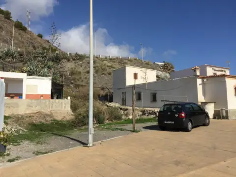Terreno en Avenida del Mar, 102