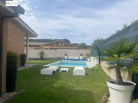 Chalet en Santibañez del Campo