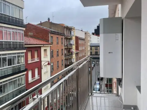 Apartamento en El Ejido- Sta. Ana