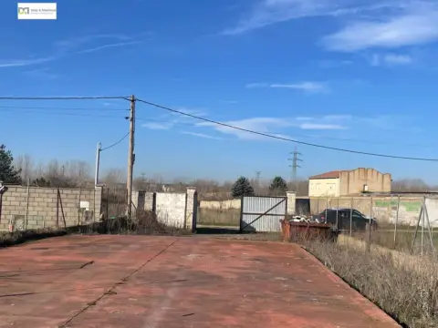 Nave industrial en Santa Olaja de La Ribera