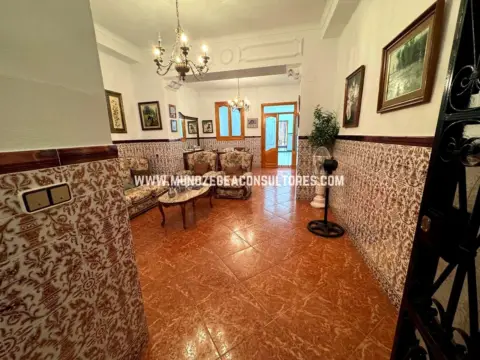 Chalet en calle de Antonio Martínez Victoria