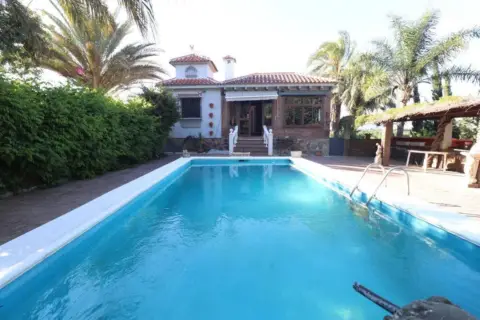 Chalet en Alhaurín de La Torre