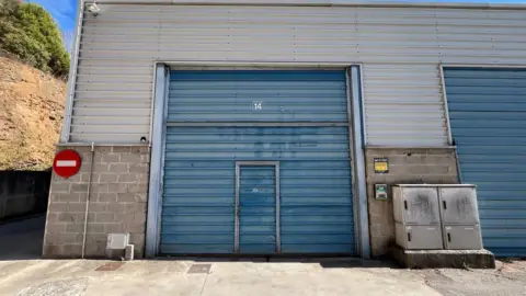 Nave industrial en Carretera de la Molinaseca, 1