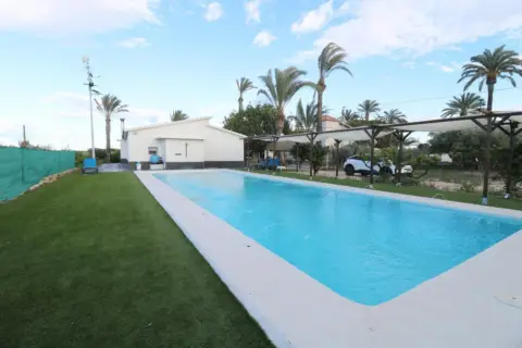 Chalet en Carretera Santa Pola