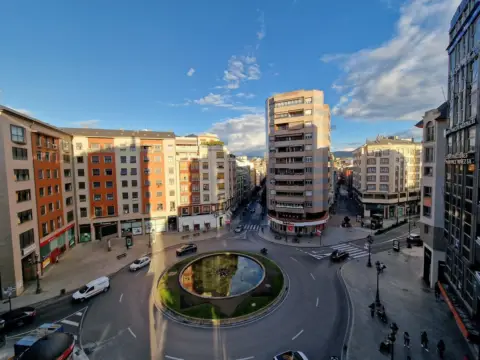 Piso en calle del Camino de Santiago, 1