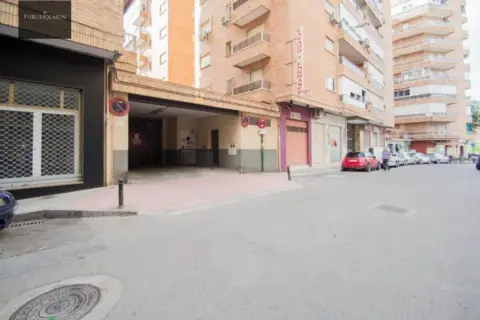 Garaje en calle de las Flores