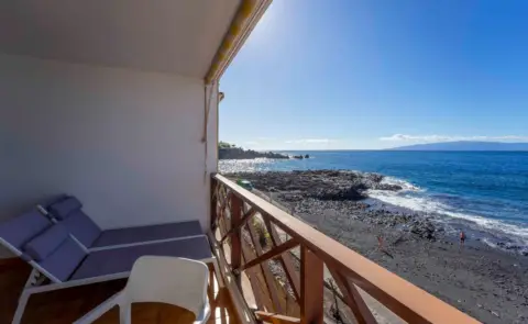 Apartamento en Avenida Marítima, 25