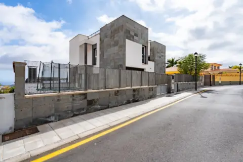 Chalet en calle de las Flores, 7