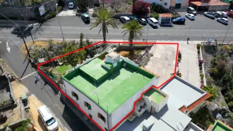 Casa pareada en Guia de Isora