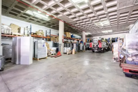 Nave industrial en calle Polígono San Jerónimo, 6