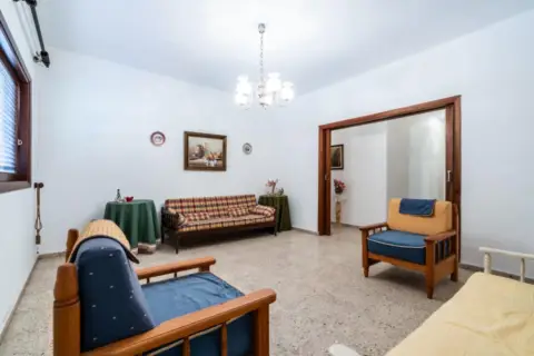 Piso en calle de Fray Andrés Lorenzo Cáceres, 3