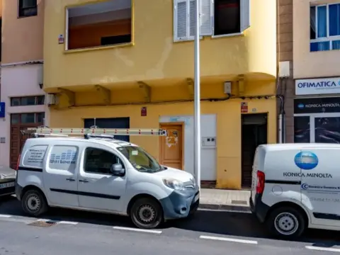 Casa en calle de Ruiz de Padrón, 120