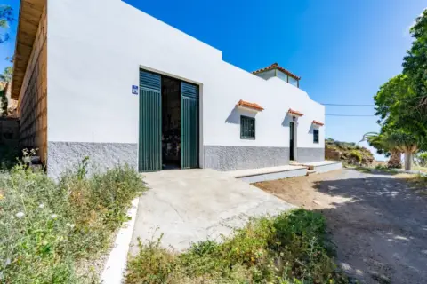 Finca rústica en calle Barranco de Icor, nº 2