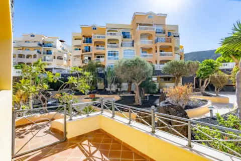 Apartamento en calle Caleta, 3