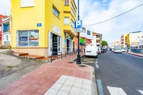 Local comercial en calle C. Jose Rodriguez Amador,, nº 12