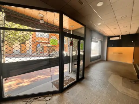 Local comercial en Passeig d'Anselm Clavé