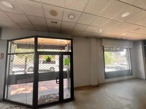 Local comercial en Passeig d'Anselm Clavé