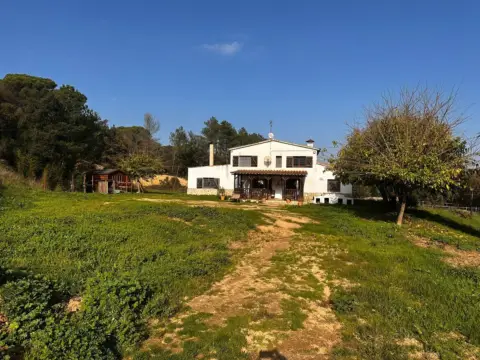 Finca rústica en Montbarbat