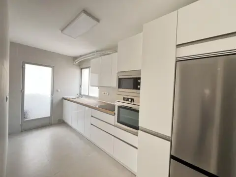 Habitación en calle Granada