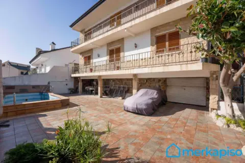 Casa en Albarrosa