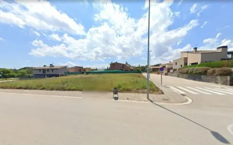 Terreno en calle Santa Magdalena