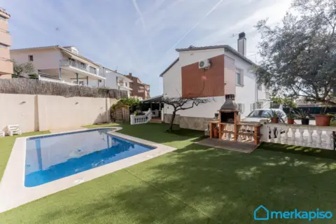 Casa en La Roureda