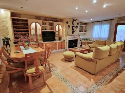 Casa en Monòver - Monóvar