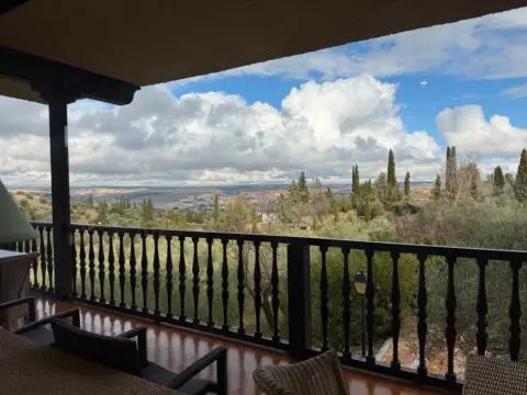 Chalet en Camino de San Jerónimo