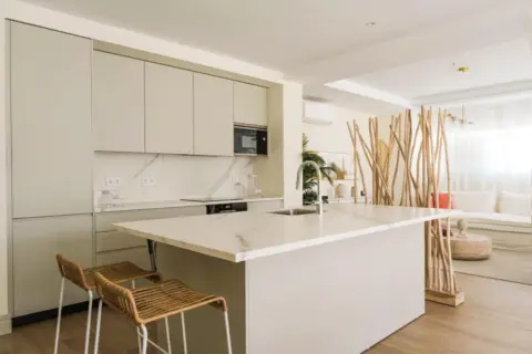 Piso en Venta en La Malagueta-Monte Sancha