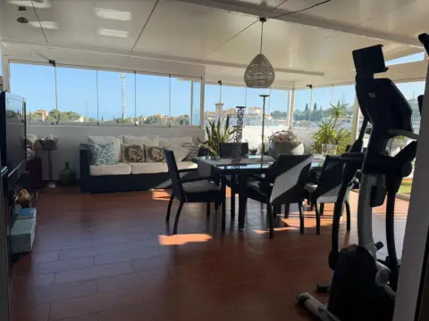 Ático en calle de Heliotropo