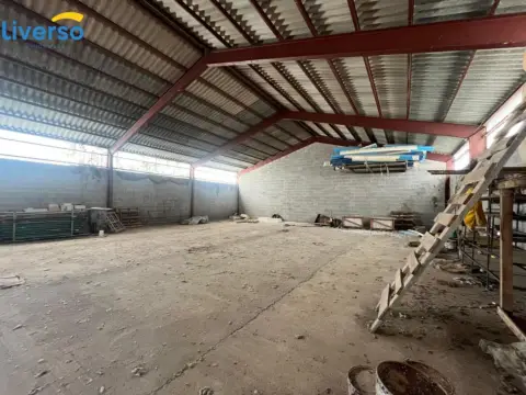 Nave industrial en calle Polígono 565 Paraje 301 Cubillo