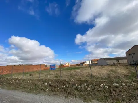 Terreno en calle Real