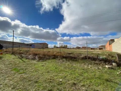 Terreno en calle Real