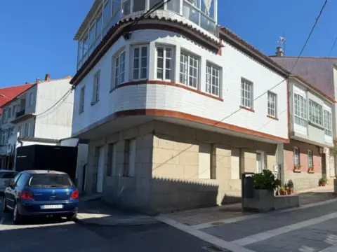 Casa pareada en Escalinata de Confin, 28