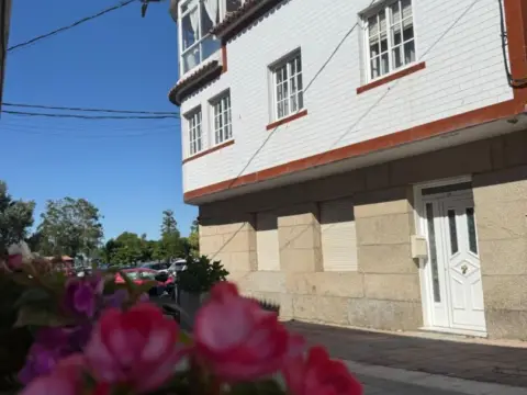 Casa pareada en Escalinata de Confin, 28