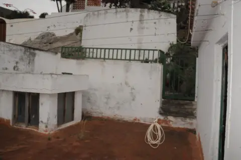 Casa rústica en calle El Hoyo