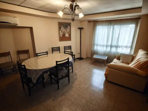 Piso en Carrer de València