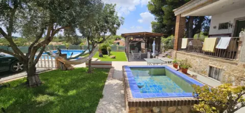 Chalet en calle Pedretas Las